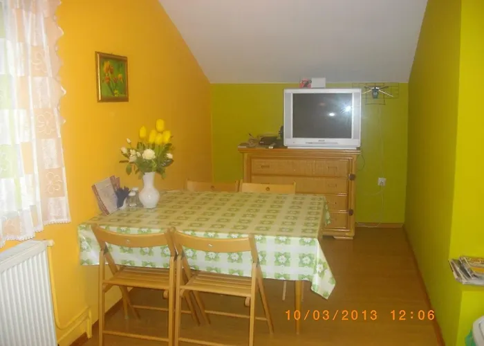 Leliwa בית הארחה